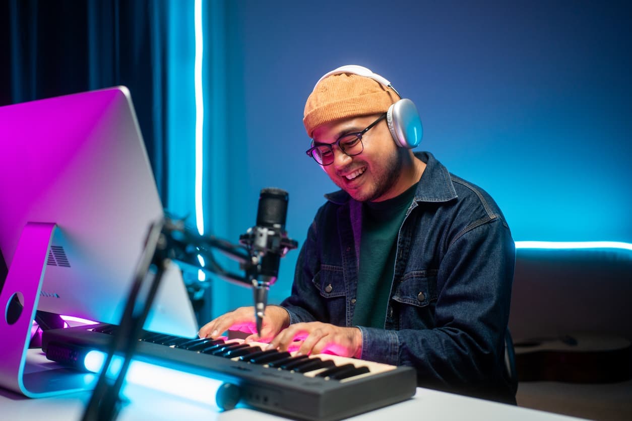 How Groover helps independent artists break through the noise